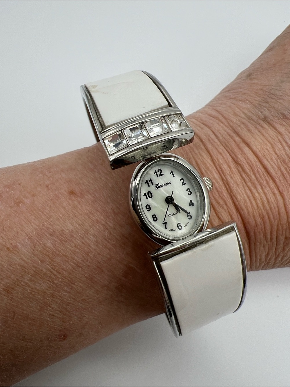 VINTAGE Geneva Hidden Watch • White Enamel Rhinestone Bangle Bracelet. Working